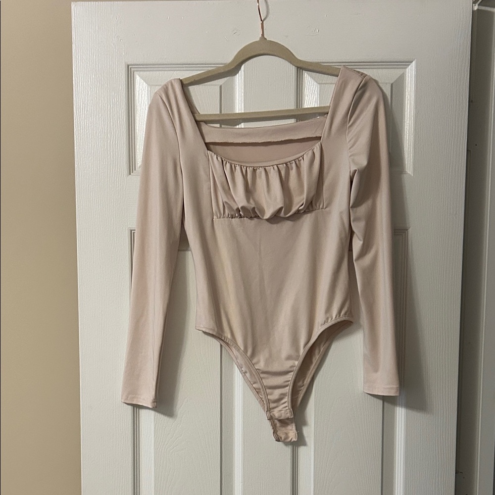 SHEIN Women's Cream Long Sleeve Bodysuit